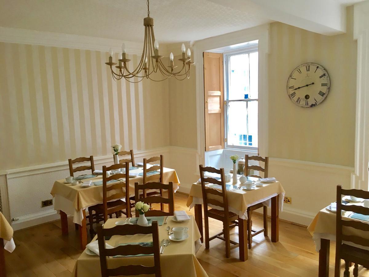 Six Castlegate Bed & Breakfast Cockermouth Ngoại thất bức ảnh